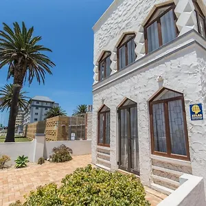 Villa Marina On The, Port Elizabeth