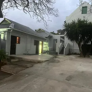 Guest house Heba Guest Two, Uitenhage